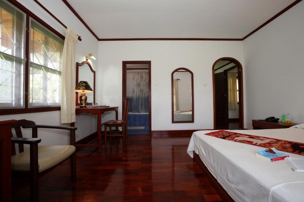 Vansana Plain Of Jars Hotel Muang Phônsavan Rom bilde