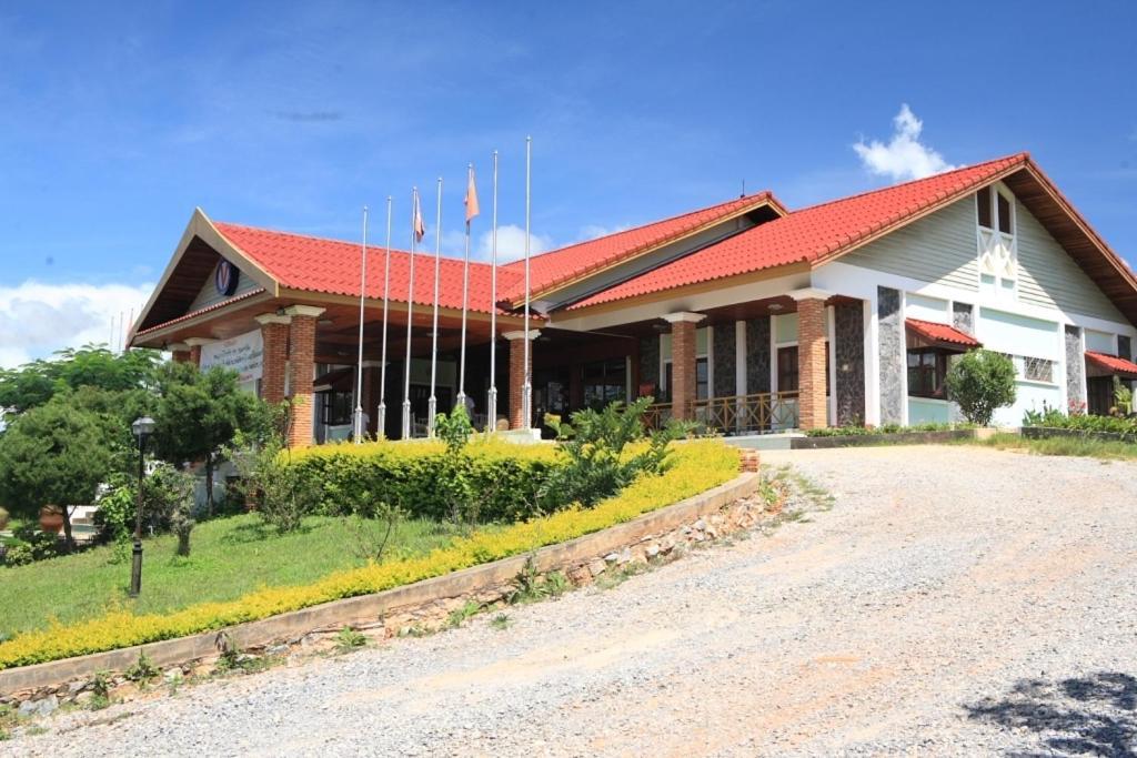 Vansana Plain Of Jars Hotel Muang Phônsavan Eksteriør bilde
